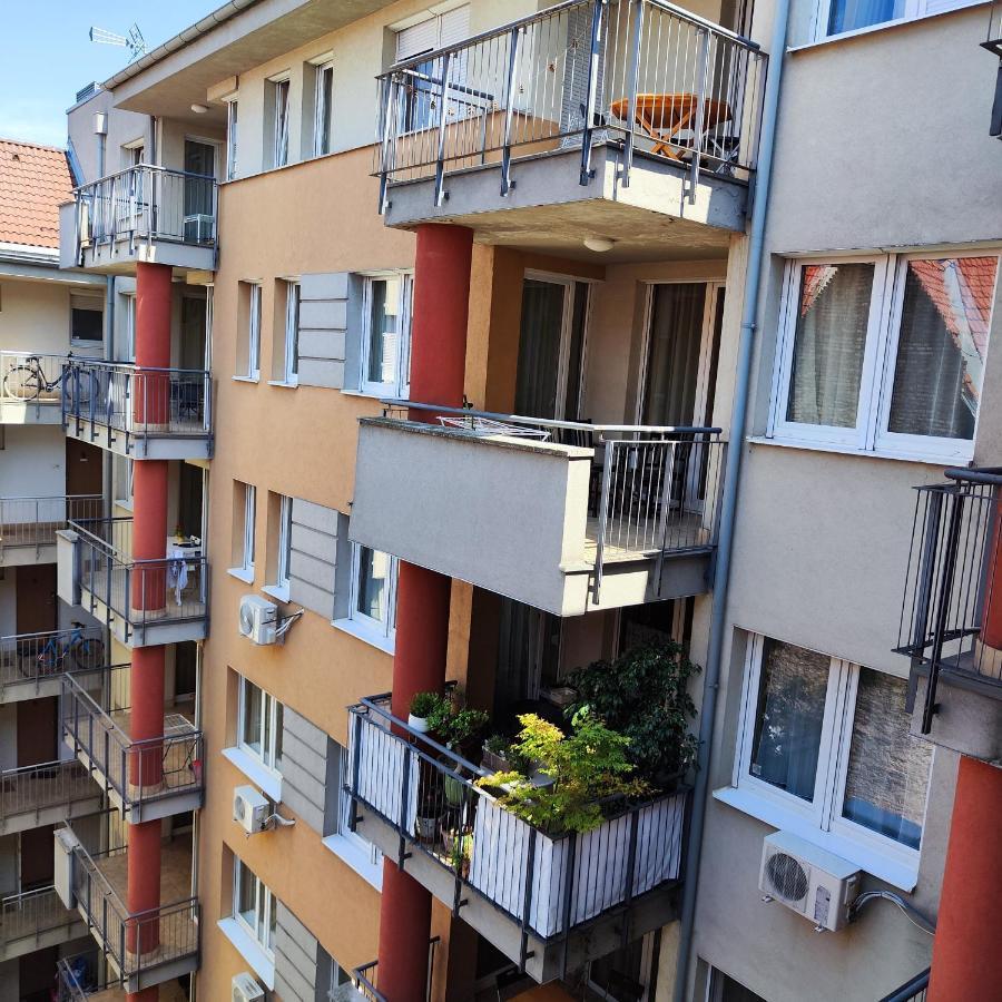 Dolce Vita Zafir Apartman 布达佩斯 外观 照片